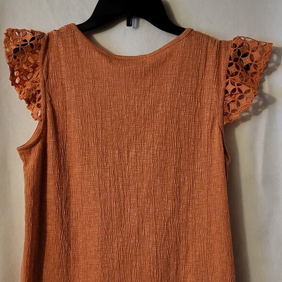 GOOD DAYS ONLY ORNAGE LACE SHOULDER TOP SIZE SMALL - Picture 4 of 6